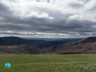 Hike to, and climbing La Roche de Gourdon