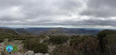 Hike to, and climbing La Roche de Gourdon