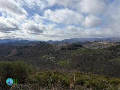 Hike to, and climbing La Roche de Gourdon