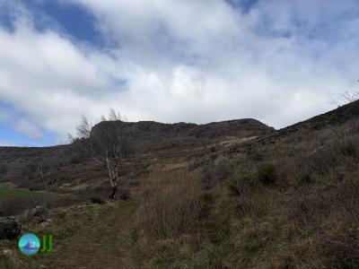 Hike to, and climbing La Roche de Gourdon